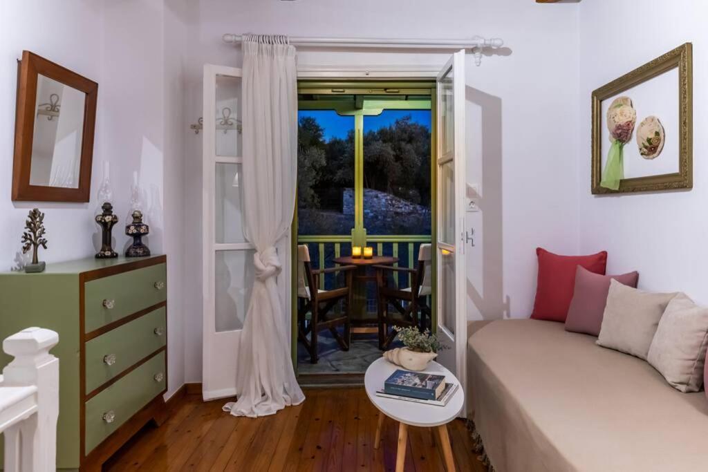 Nina-Myrtia Countryside House Skopelos Ditropo Dış mekan fotoğraf