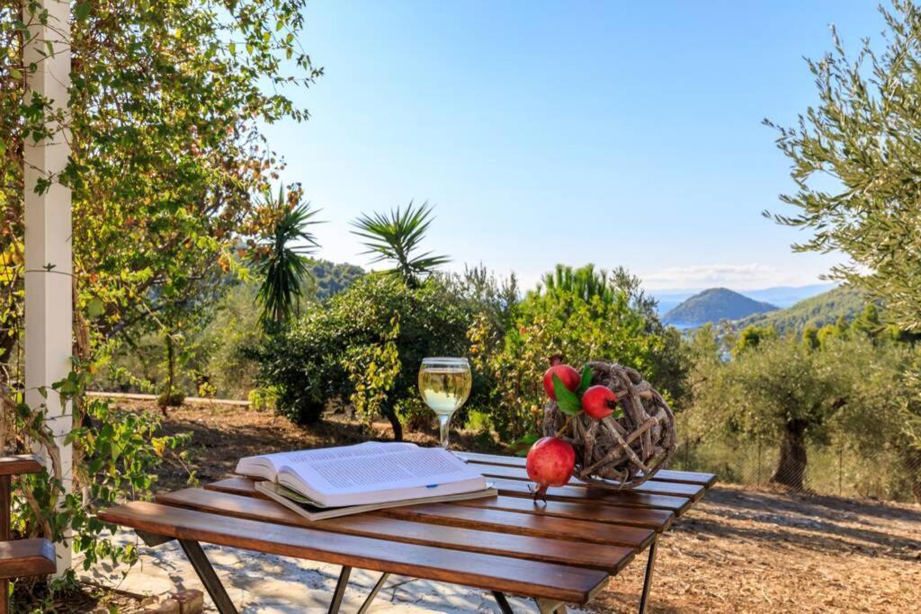 Nina-Myrtia Countryside House Skopelos Ditropo Dış mekan fotoğraf